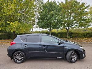Toyota Auris 1.8 VVT-h ICON PLUS CVT EURO 5 (s/s) 5dr