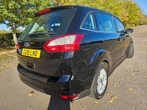 Ford Grand C-Max 1.5 TDCI Zetec EURO 6 (s/s) 5dr