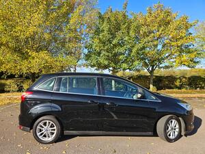 Ford Grand C-Max 1.5 TDCI Zetec EURO 6 (s/s) 5dr