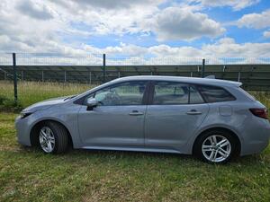 Toyota Corolla 1.8 VVT-h ICON TECH Touring Sports CVT EURO 6 (s/s) 5dr
