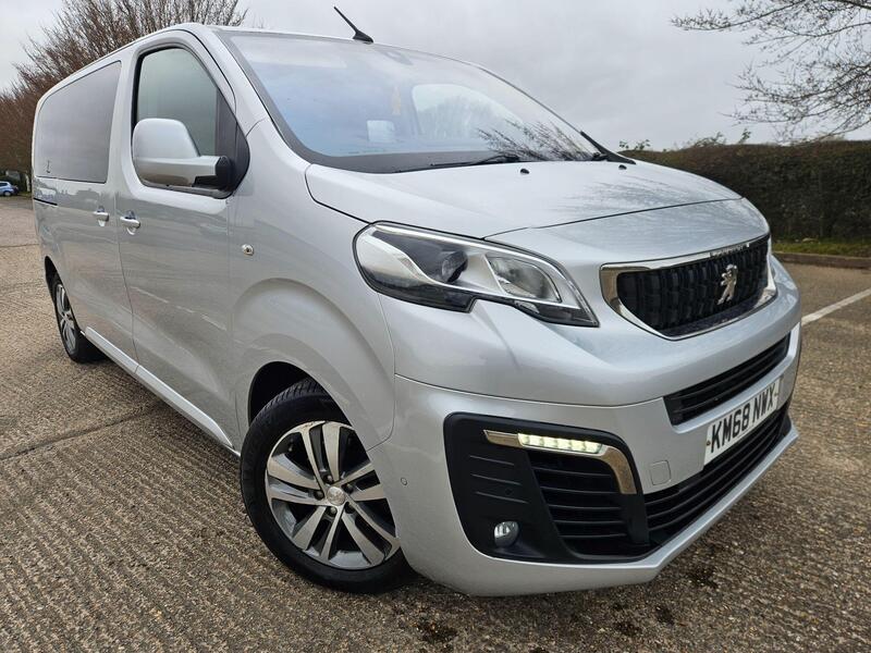 Peugeot Traveller 2.0 BlueHDi Allure Standard MPV EAT8 MWB EURO 6 (s/s) 5dr