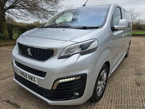 Peugeot Traveller 2.0 BlueHDi Allure Standard MPV EAT8 MWB EURO 6 (s/s) 5dr