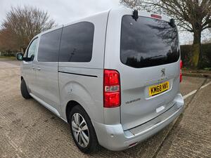 Peugeot Traveller 2.0 BlueHDi Allure Standard MPV EAT8 MWB EURO 6 (s/s) 5dr