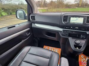 Peugeot Traveller 2.0 BlueHDi Allure Standard MPV EAT8 MWB EURO 6 (s/s) 5dr