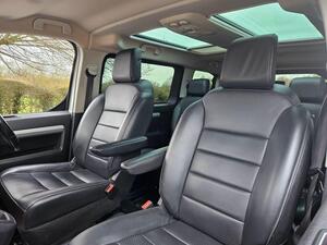 Peugeot Traveller 2.0 BlueHDi Allure Standard MPV EAT8 MWB EURO 6 (s/s) 5dr