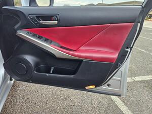 Lexus IS 2.5 300H F Sport E-CVT EURO 6 (s/s) 4dr