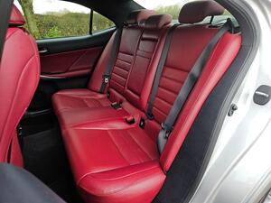 Lexus IS 2.5 300H F Sport E-CVT EURO 6 (s/s) 4dr