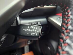 Lexus IS 2.5 300H F Sport E-CVT EURO 6 (s/s) 4dr