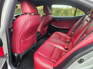 Lexus IS 2.5 300H F Sport E-CVT EURO 6 (s/s) 4dr