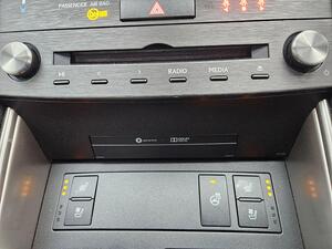 Lexus IS 2.5 300H F Sport E-CVT EURO 6 (s/s) 4dr