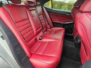 Lexus IS 2.5 300H F Sport E-CVT EURO 6 (s/s) 4dr