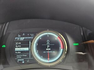 Lexus IS 2.5 300h F Sport E-CVT Euro 6 (s/s) 4dr