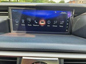 Lexus IS 2.5 300h F Sport E-CVT Euro 6 (s/s) 4dr