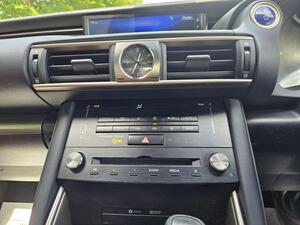 Lexus IS 2.5 300h F Sport E-CVT Euro 6 (s/s) 4dr