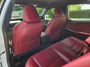 Lexus IS 2.5 300h F Sport E-CVT Euro 6 (s/s) 4dr