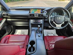 Lexus IS 2.5 300h F Sport E-CVT Euro 6 (s/s) 4dr