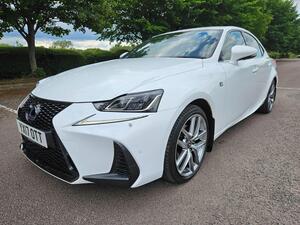 Lexus IS 2.5 300h F Sport E-CVT Euro 6 (s/s) 4dr