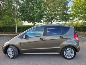 Mercedes-Benz A Class 2.0 A160 CDI Elegance SE CVT 5dr