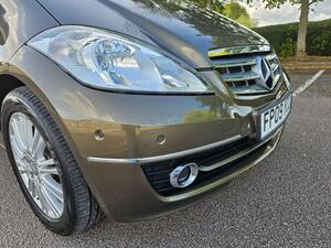 Mercedes-Benz A Class 2.0 A160 CDI Elegance SE CVT 5dr