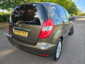 Mercedes-Benz A Class 2.0 A160 CDI Elegance SE CVT 5dr