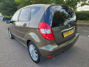 Mercedes-Benz A Class 2.0 A160 CDI Elegance SE CVT 5dr