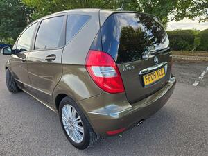 Mercedes-Benz A Class 2.0 A160 CDI Elegance SE CVT 5dr