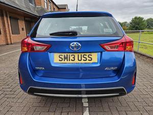 Toyota Auris 1.6 V-Matic Icon Touring Sports Euro 5 5dr