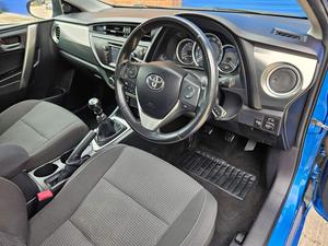 Toyota Auris 1.6 V-Matic Icon Touring Sports Euro 5 5dr