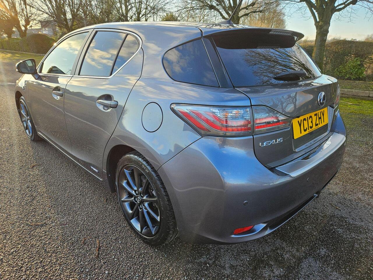 Lexus CT 1.8 200h Advance CVT Euro 5 (s/s) 5dr