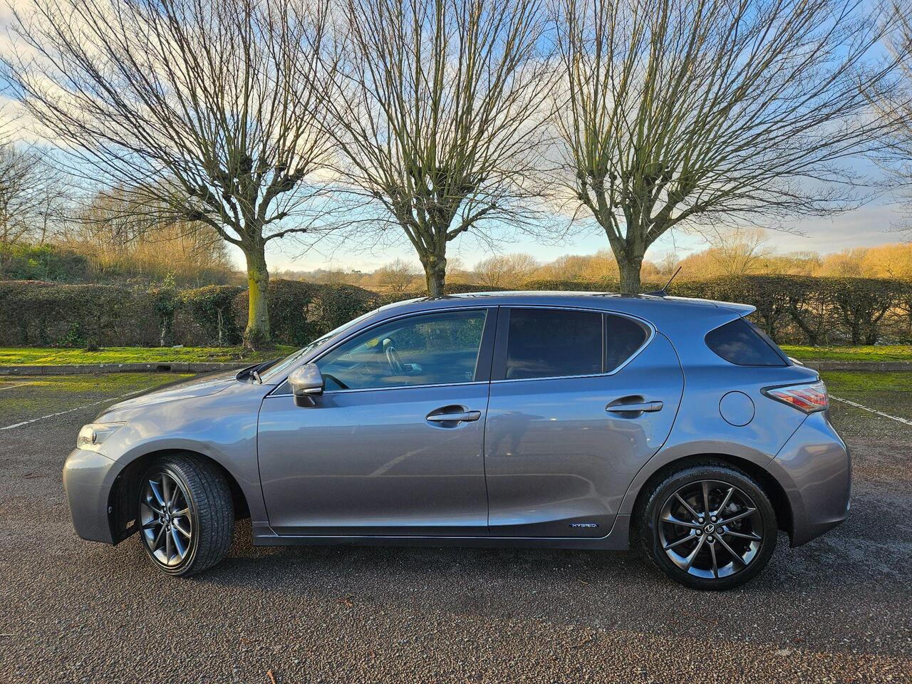 Lexus CT 1.8 200h Advance CVT Euro 5 (s/s) 5dr