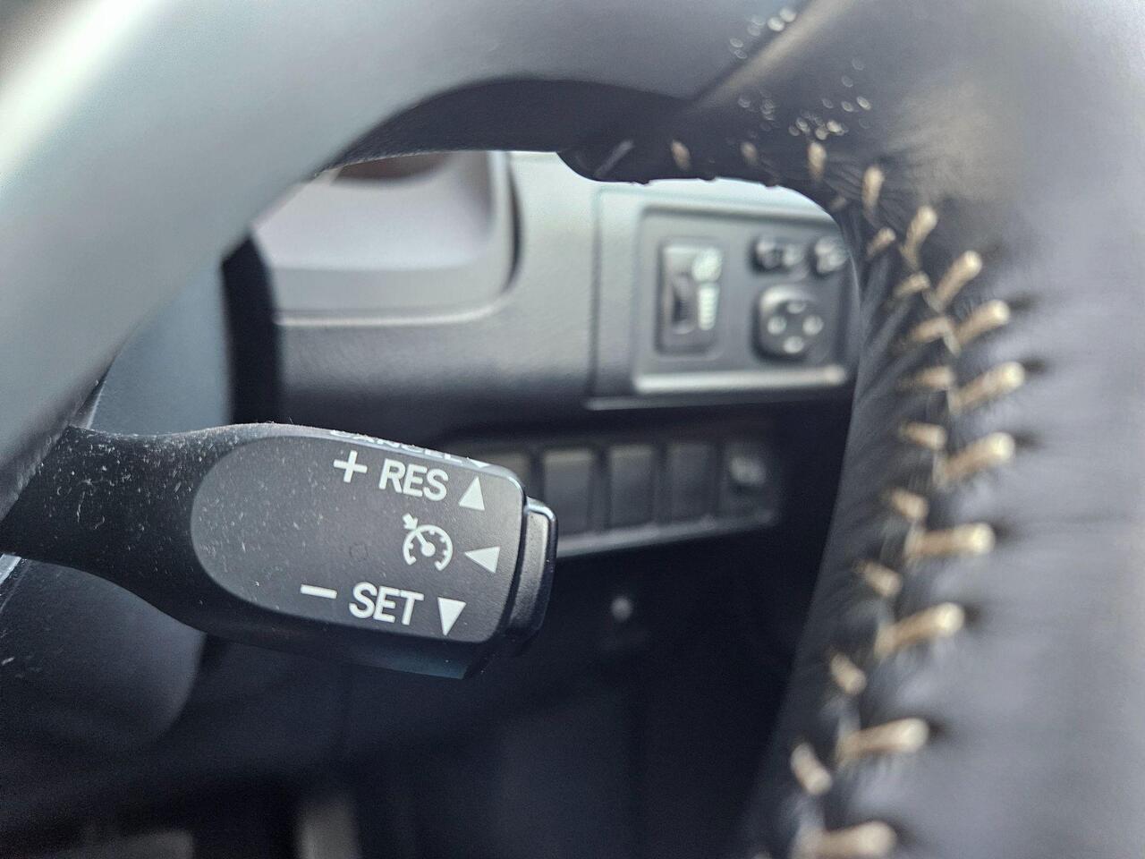 Lexus CT 1.8 200h Advance CVT Euro 5 (s/s) 5dr