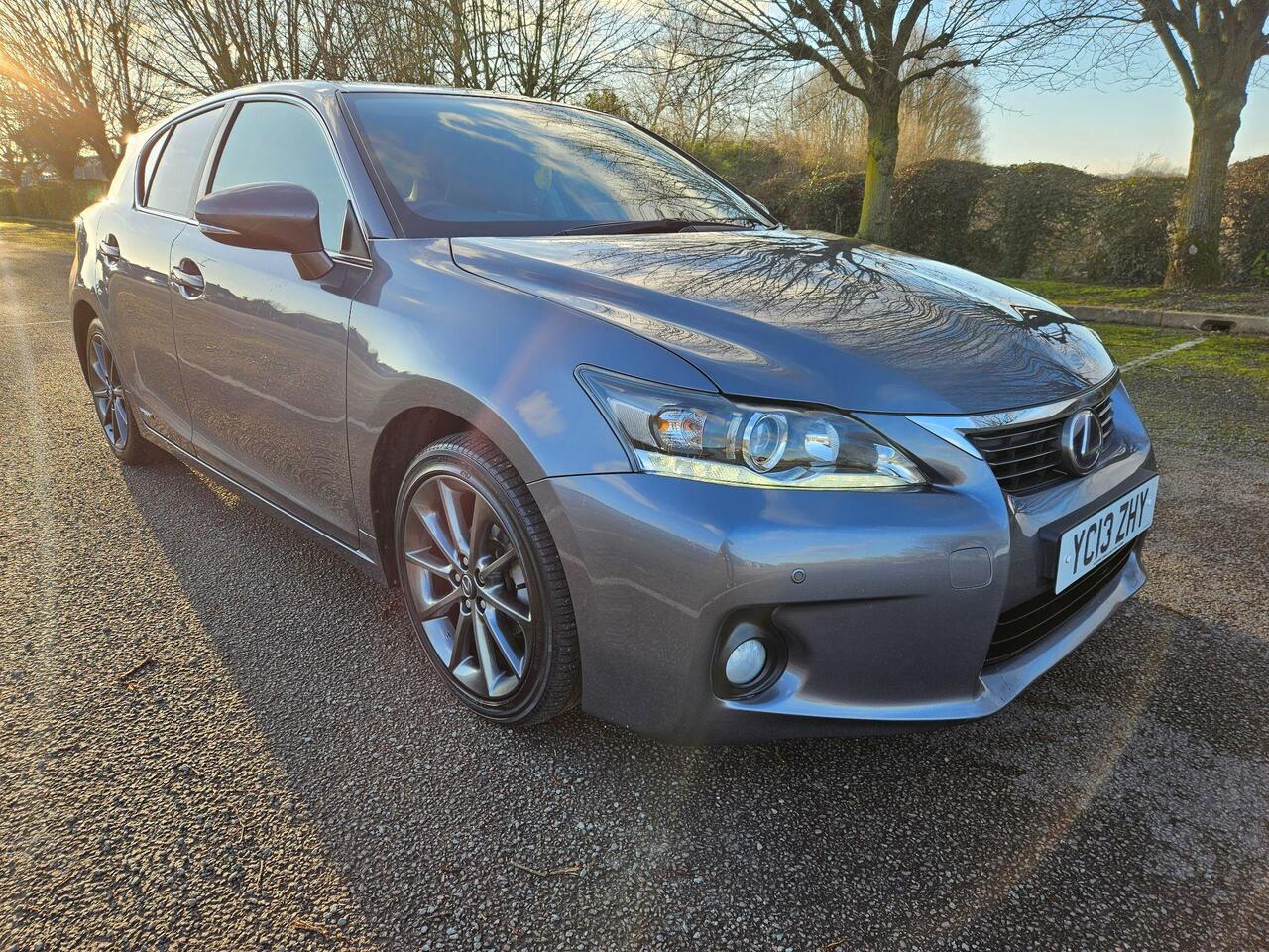 Lexus CT 1.8 200h Advance CVT Euro 5 (s/s) 5dr