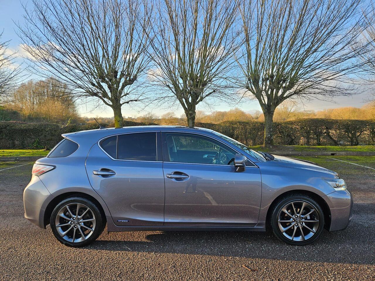 Lexus CT 1.8 200h Advance CVT Euro 5 (s/s) 5dr