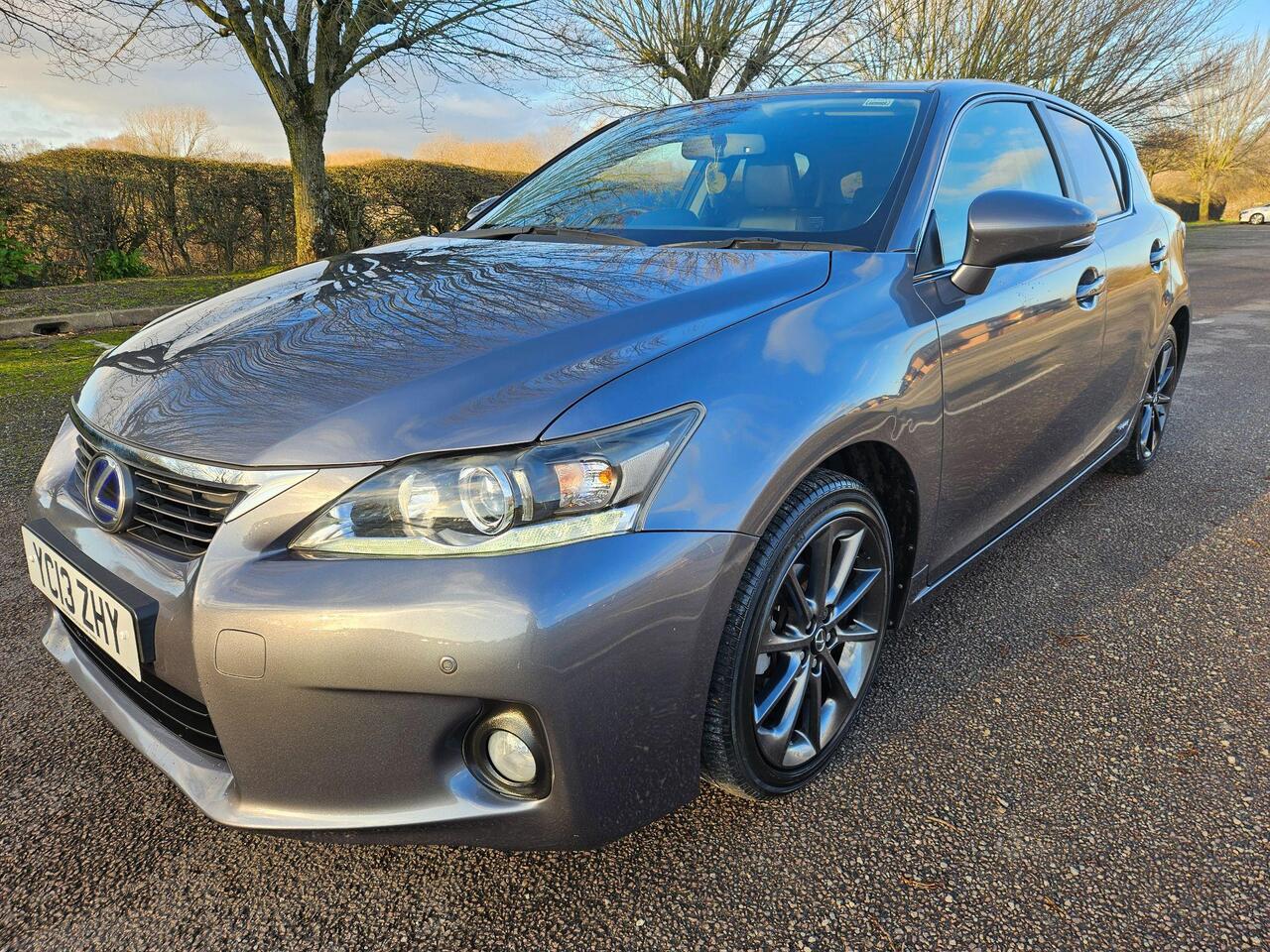 Lexus CT 1.8 200h Advance CVT Euro 5 (s/s) 5dr