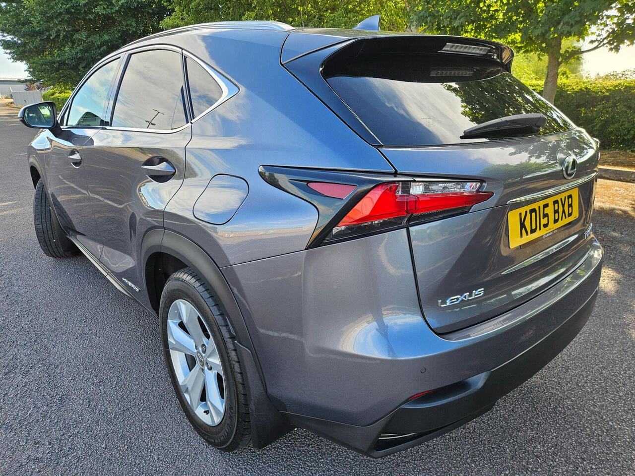 Lexus NX 2.5 300h Premier E-CVT 4WD Euro 6 (s/s) 5dr