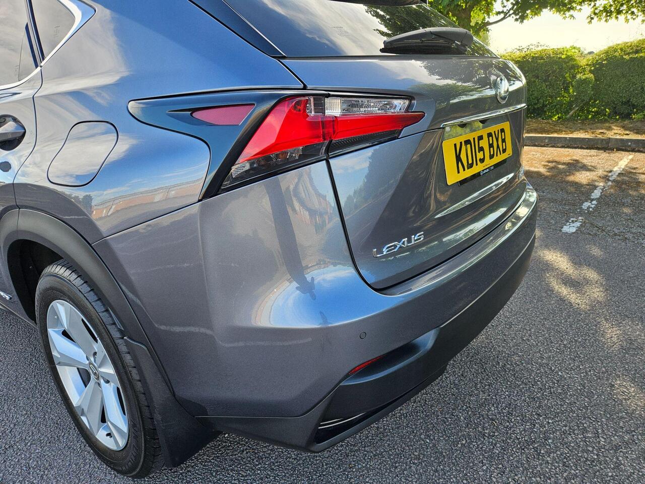 Lexus NX 2.5 300h Premier E-CVT 4WD Euro 6 (s/s) 5dr