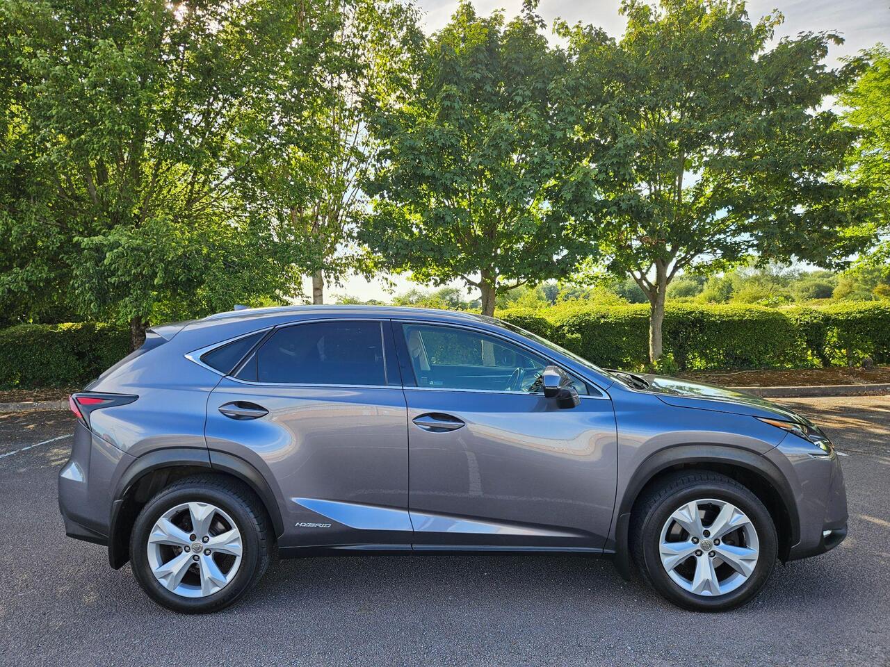 Lexus NX 2.5 300h Premier E-CVT 4WD Euro 6 (s/s) 5dr