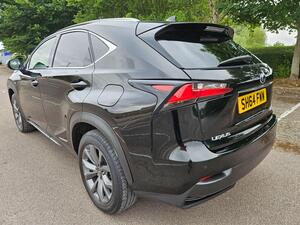 Lexus NX 2.5 300h F Sport E-CVT 4WD Euro 6 (s/s) 5dr