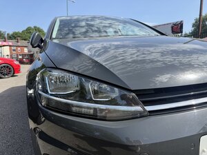 Volkswagen Golf 1.6 TDI 115 SE NAV DSG Hatchback