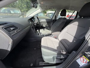 Volkswagen Golf 1.6 TDI 115 SE NAV DSG Hatchback