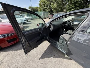 Volkswagen Golf 1.6 TDI 115 SE NAV DSG Hatchback