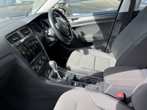 Volkswagen Golf 1.6 TDI 115 SE NAV DSG Hatchback