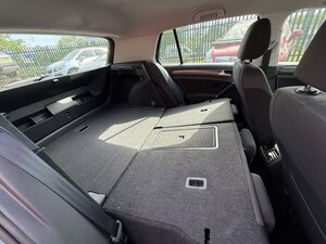 Volkswagen Golf 1.6 TDI 115 SE NAV DSG Hatchback