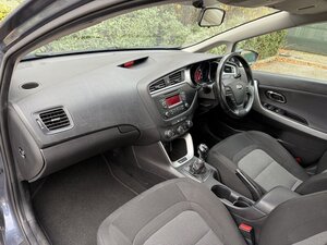 Kia Ceed 1.6 CEED 2 ISG 5dr