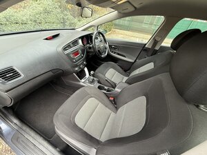 Kia Ceed 1.6 CEED 2 ISG 5dr