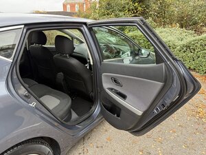 Kia Ceed 1.6 CEED 2 ISG 5dr