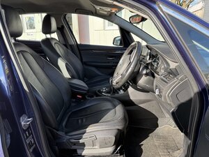 BMW 2 Series 1.5 216D Luxury 5dr