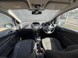 Ford B-Max 1.6 B-max Titanium AUTO 5dr