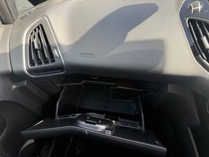 Ford B-Max 1.6 B-max Titanium AUTO 5dr