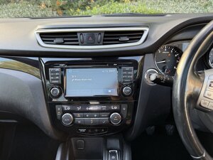 Nissan Qashqai 1.2 Qashqai Acenta Premium Dig-t 5dr